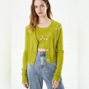 CIDER sweater set with crop tank and cardigan chartreuse green with flowers M